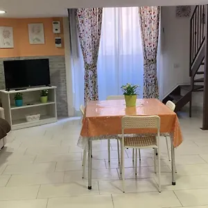 Casa Kitea , CTA Italia